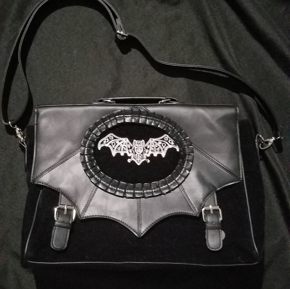 RESTYLE Bat Messenger Shoulder Handbag Bag